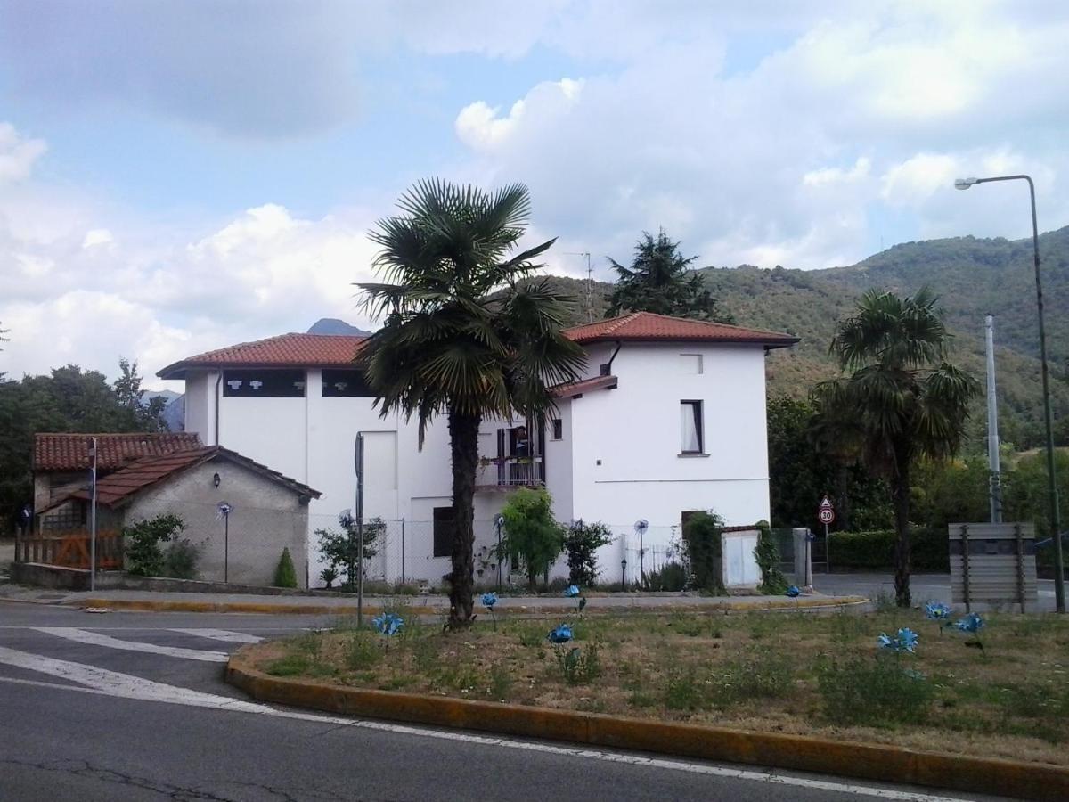 La Casa Bianca Apartment Roe Ngoại thất bức ảnh