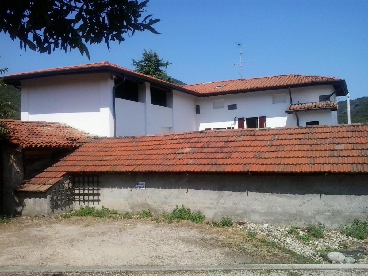 La Casa Bianca Apartment Roe Ngoại thất bức ảnh
