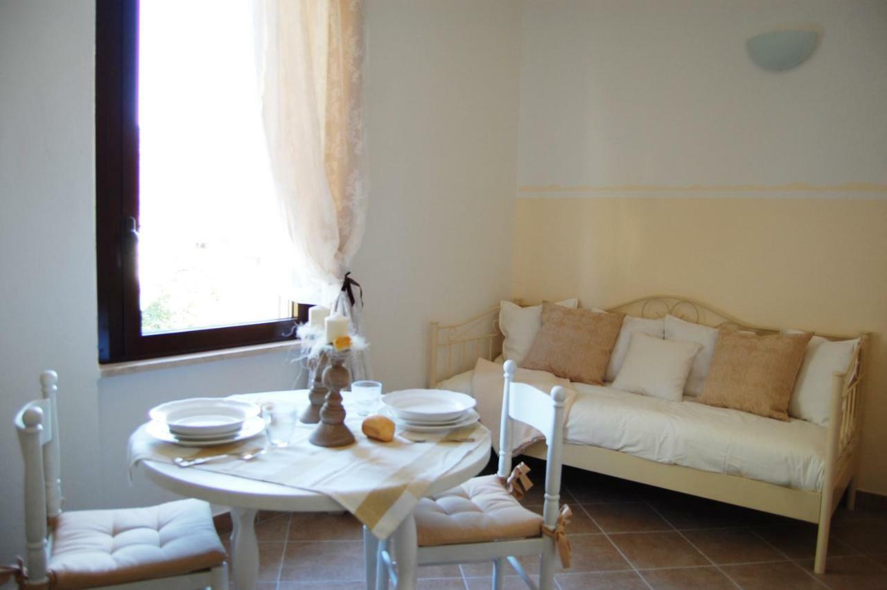 La Casa Bianca Apartment Roe Ngoại thất bức ảnh
