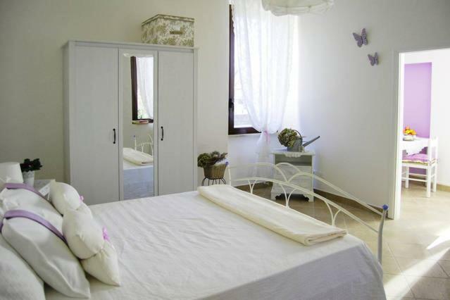 La Casa Bianca Apartment Roe Ngoại thất bức ảnh