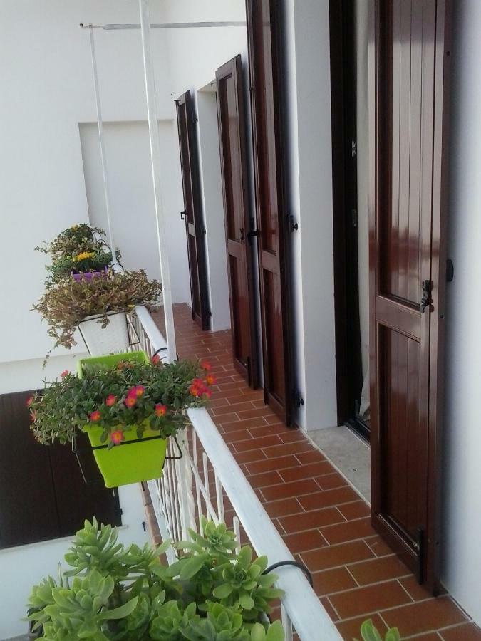 La Casa Bianca Apartment Roe Ngoại thất bức ảnh